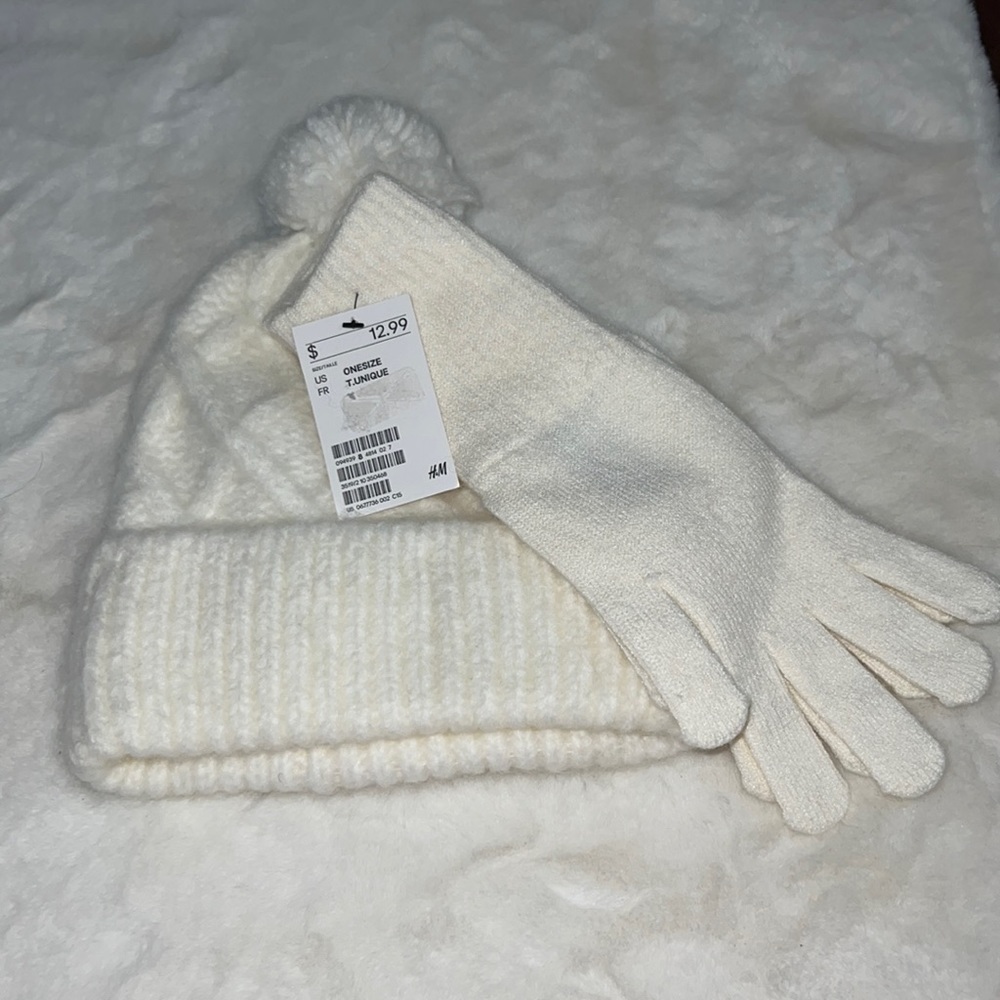 H&M 🤍Hat and glove set 🤍